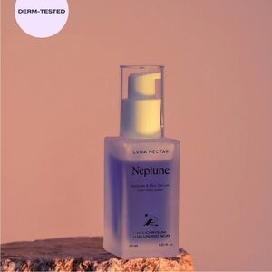 Luna Nectar Neptune Blur & Hydrate Hyaluronic Acid Serum lock in hydration